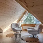 Czorna U Chocykow & Apart Otel