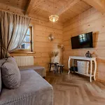 Czorna U Chocykow & Apart Otel