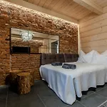 Apart Otel Czorna U Chocykow & 3*