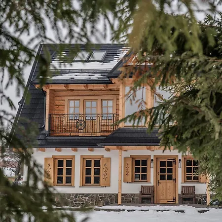 Czorna U Chocykow & 3*