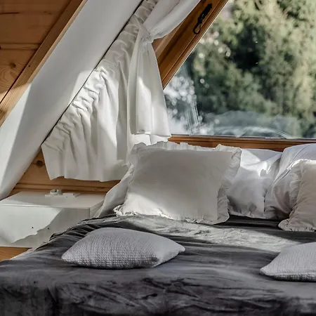 Czorna U Chocykow & מלון דירות 3*