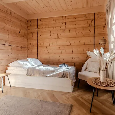 Czorna U Chocykow & 3*