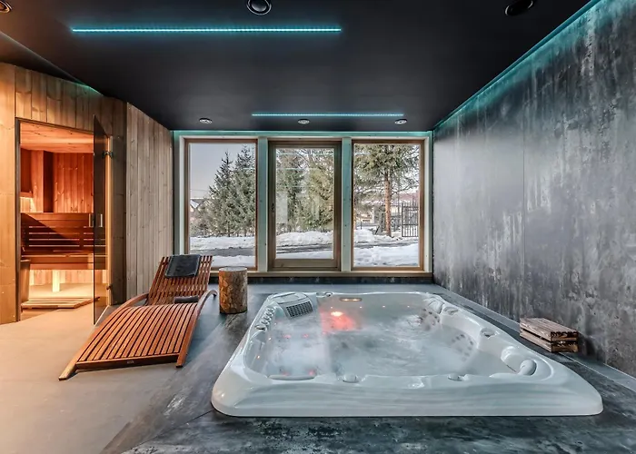 Czorna U Chocykow & Aparthotel 3*