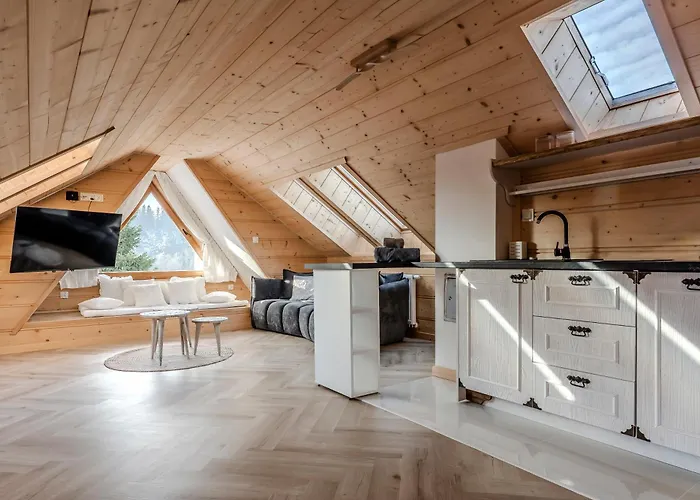 Czorna U Chocykow & Aparthotel Czarna Góra