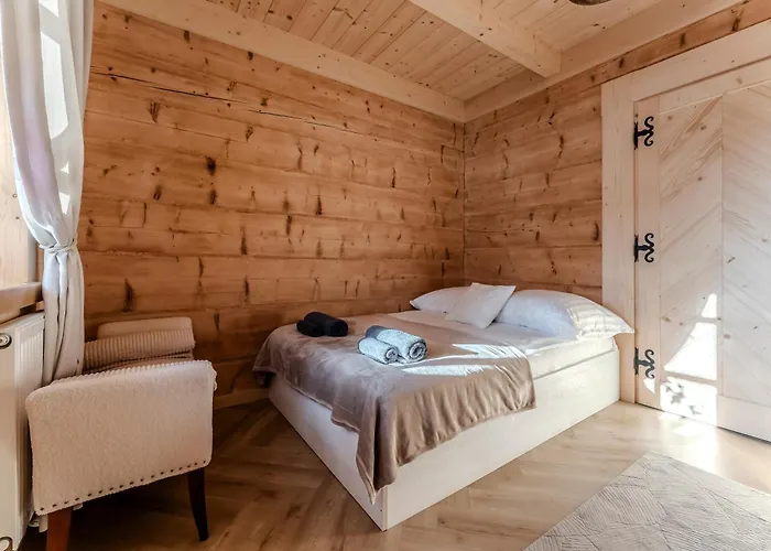 Apartmanhotel Czorna U Chocykow & 3*