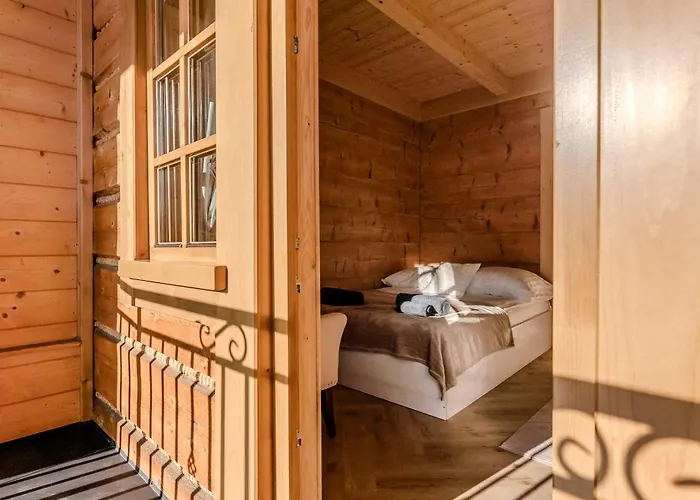 Czorna U Chocykow & 3*