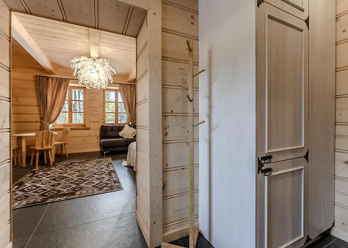 Czorna U Chocykow & 3*