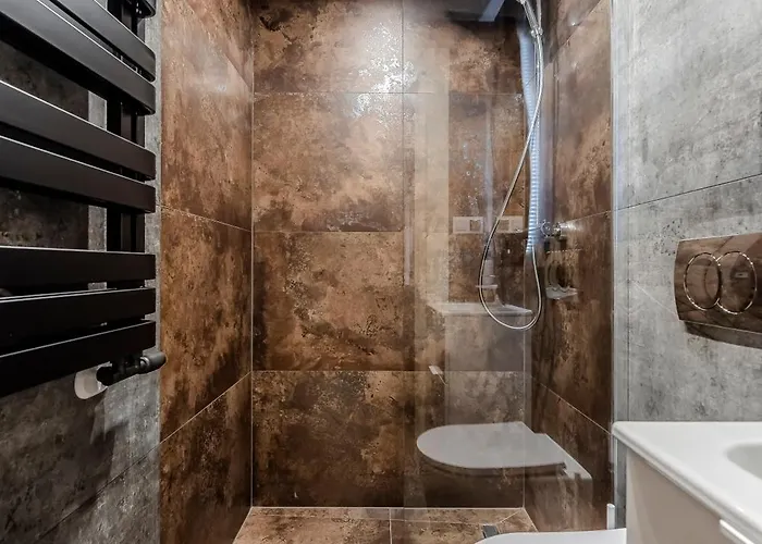 Czorna U Chocykow & Apartmanhotel Czarna Góra