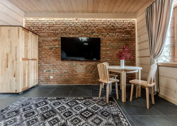 Czorna U Chocykow & Apartmanhotel Czarna Góra